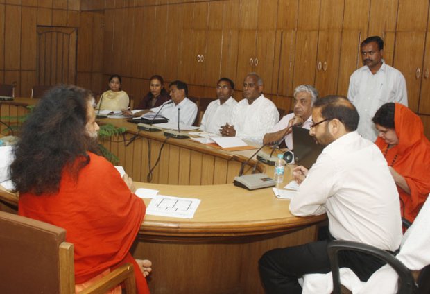 Meeting with Minister of Urban Development of UK for Biodigester Toilets