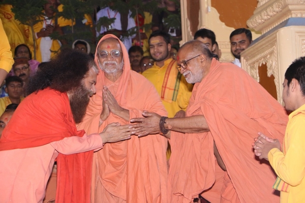 Swaminarayan Gurukul Parivar at their Himalayan Home